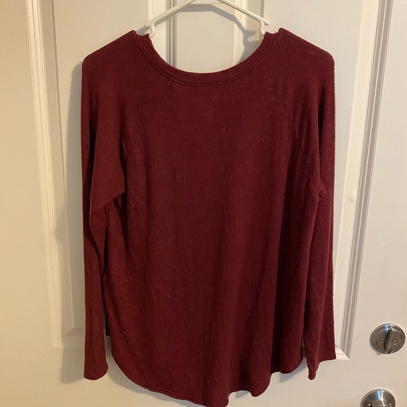 American Eagle Sweater - Picture 2 of 3